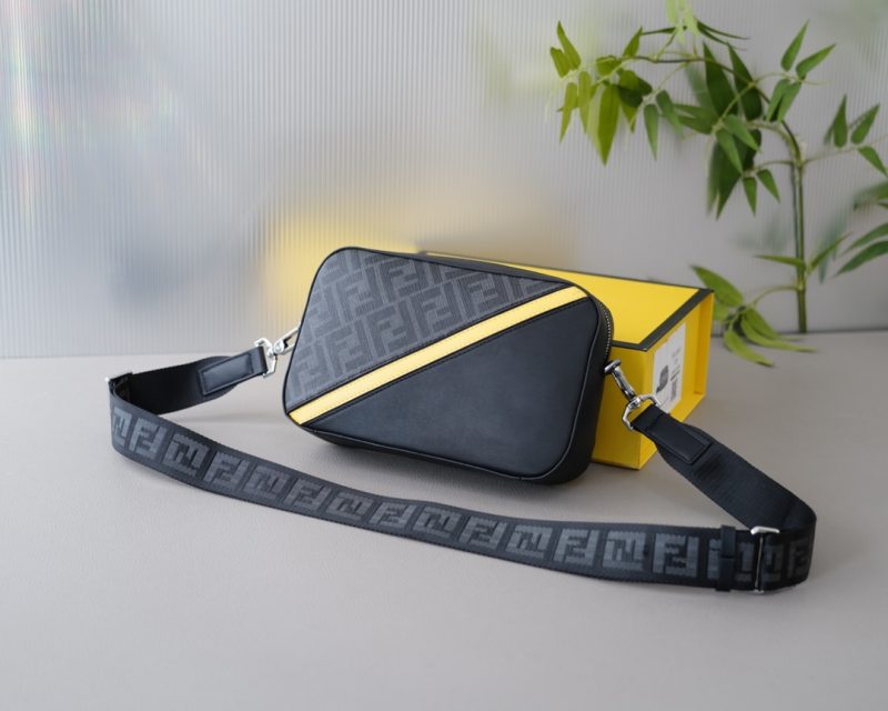 ReplicaDesignerBags 09YA7638