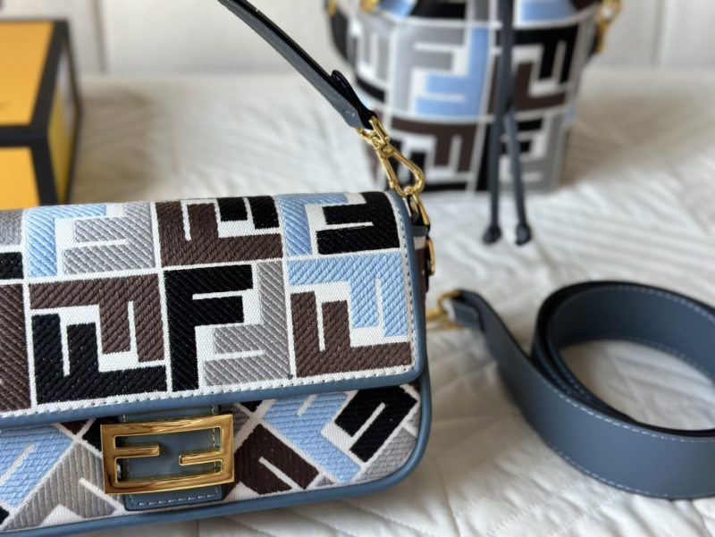 ReplicaDesignerBags 09YA5084
