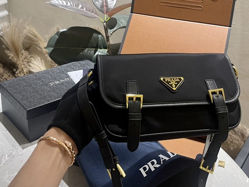 ReplicaDesignerBags 05YA17986