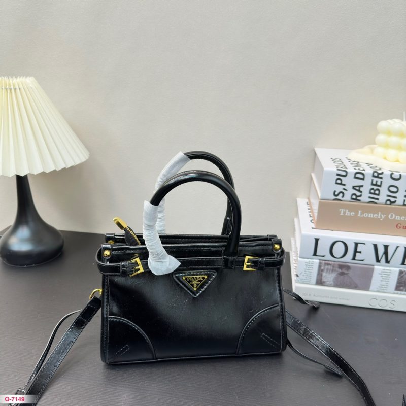 ReplicaDesignerBags 05YA18990