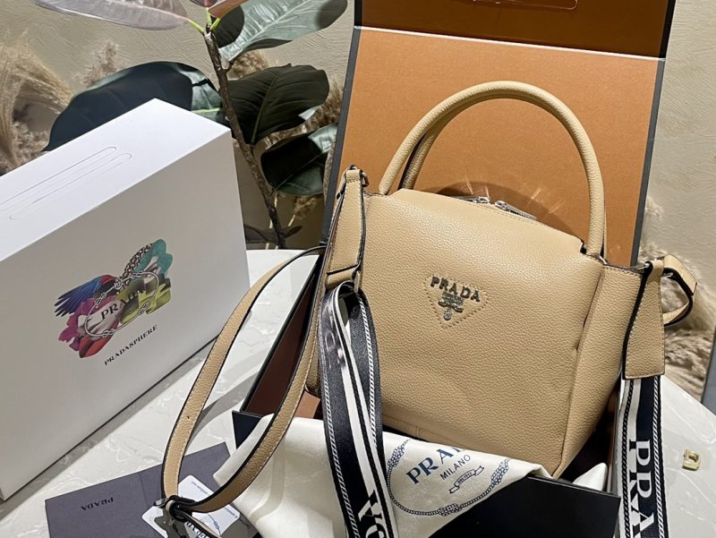 ReplicaDesignerBags 05YA17989