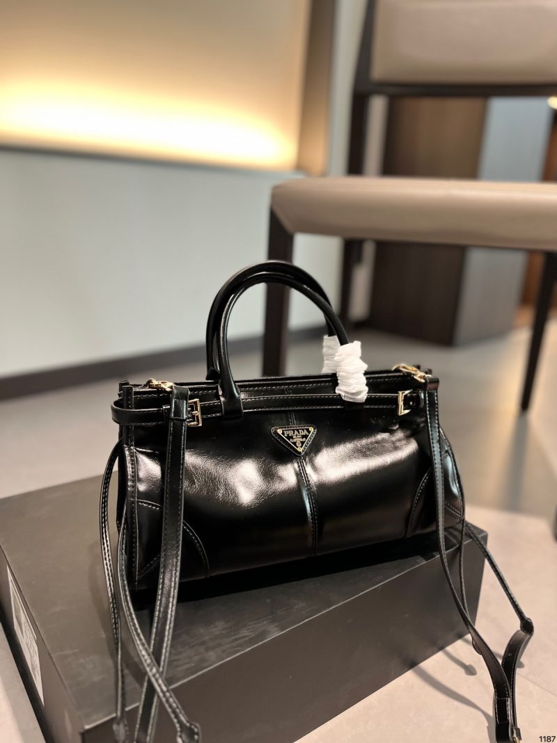 ReplicaDesignerBags 05YA18403