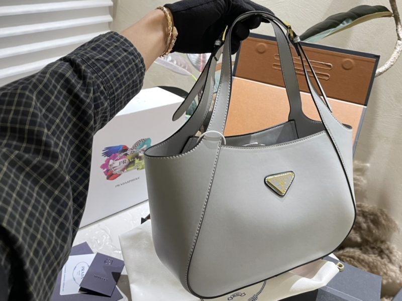 ReplicaDesignerBags 05YA17990
