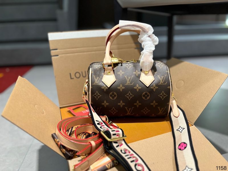 ReplicaDesignerBags 07YA12607