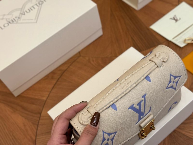 ReplicaDesignerBags 07YA15420