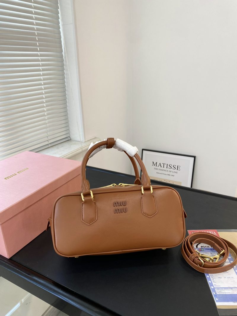 ReplicaDesignerBags 06YA16561