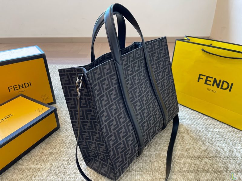ReplicaDesignerBags 09YA5126