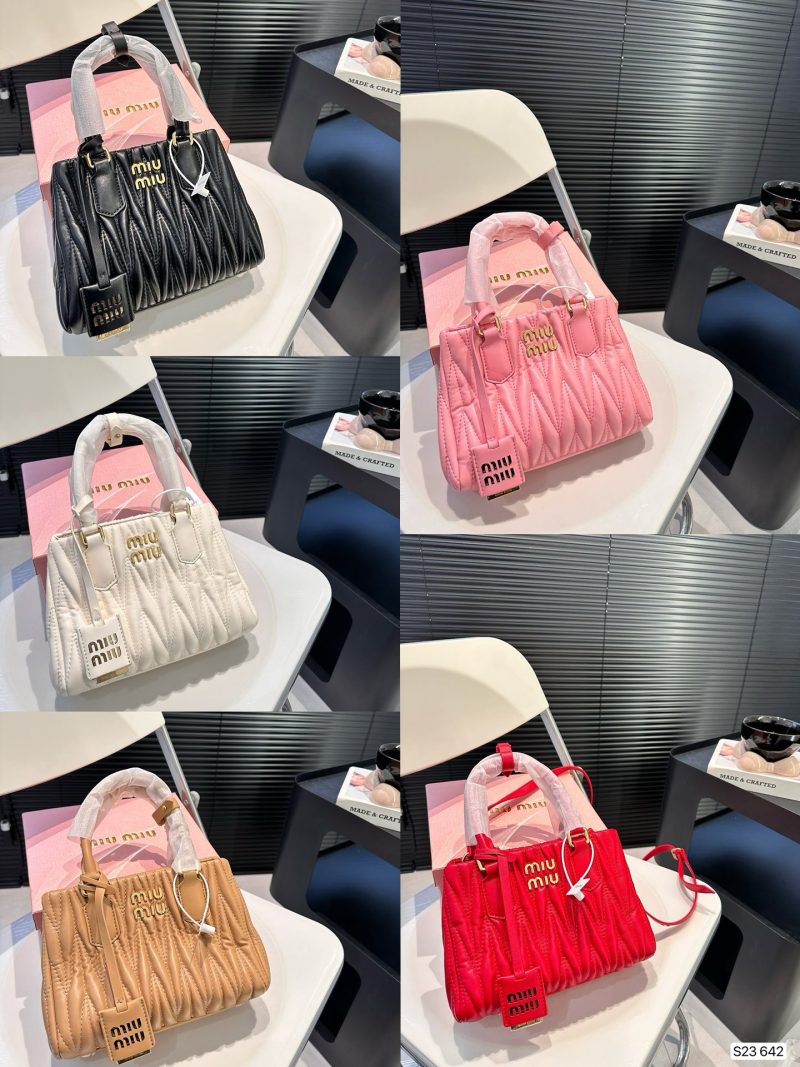 ReplicaDesignerBags 06YA16522