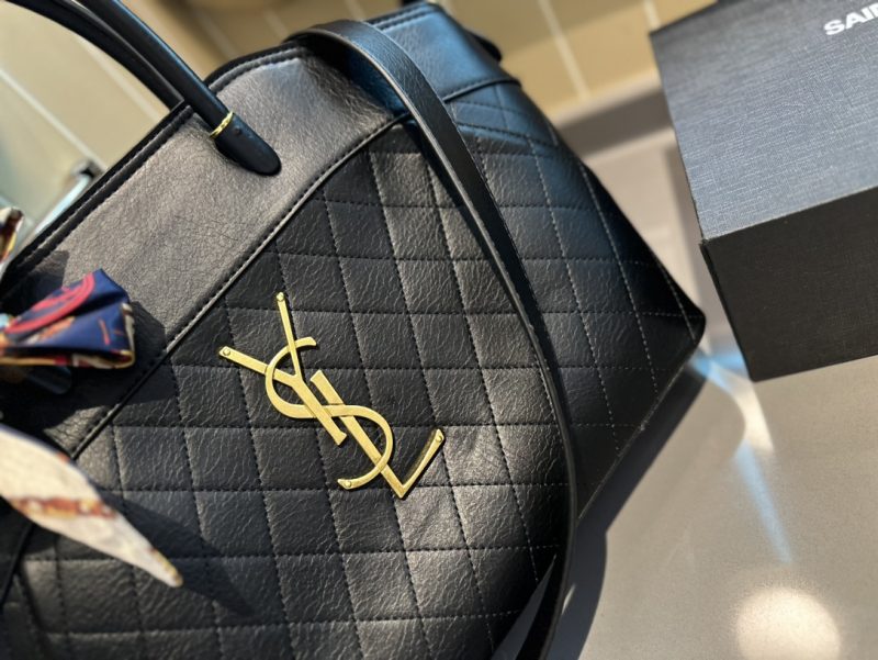 ReplicaDesignerBags 05YA337