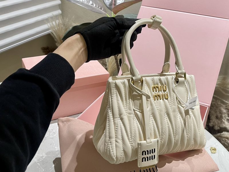 ReplicaDesignerBags 06YA16168