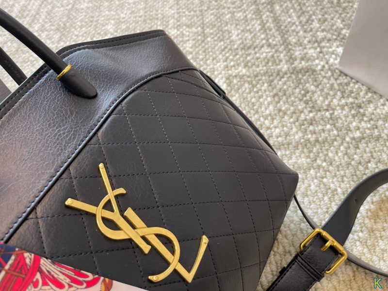 ReplicaDesignerBags 05YA335