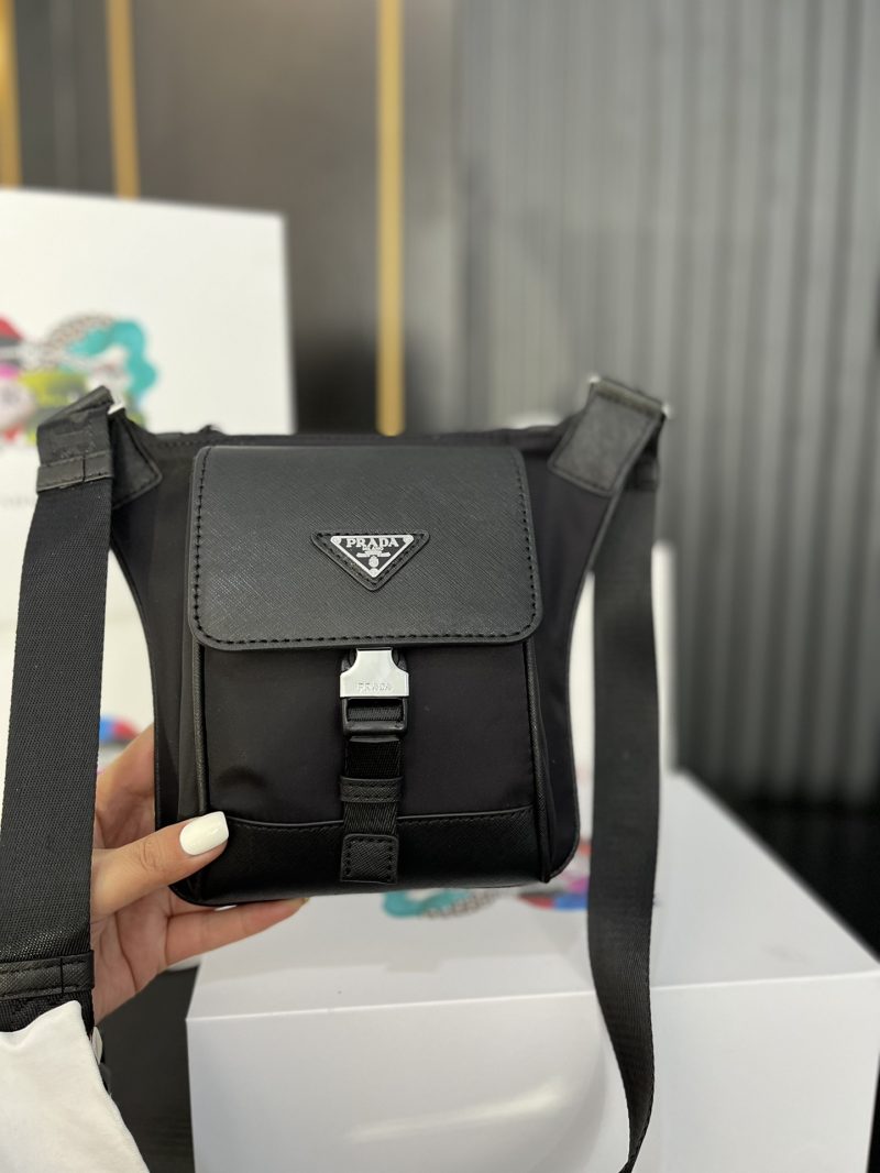 ReplicaDesignerBags 05YA19020