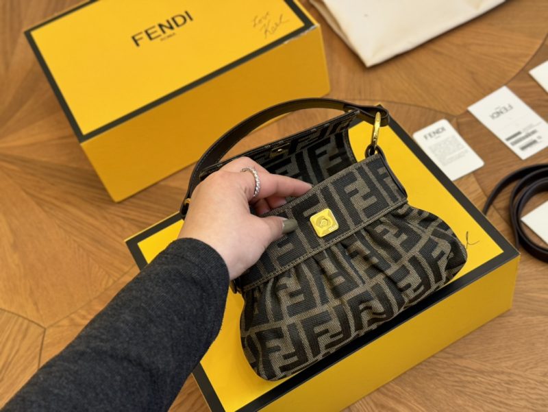 ReplicaDesignerBags 09YA5392