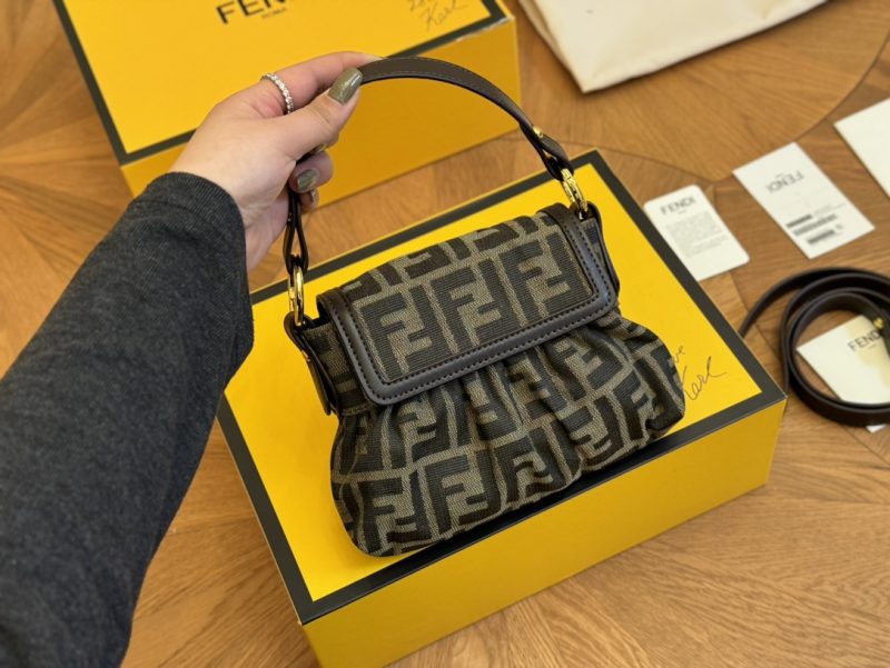 ReplicaDesignerBags 09YA5392