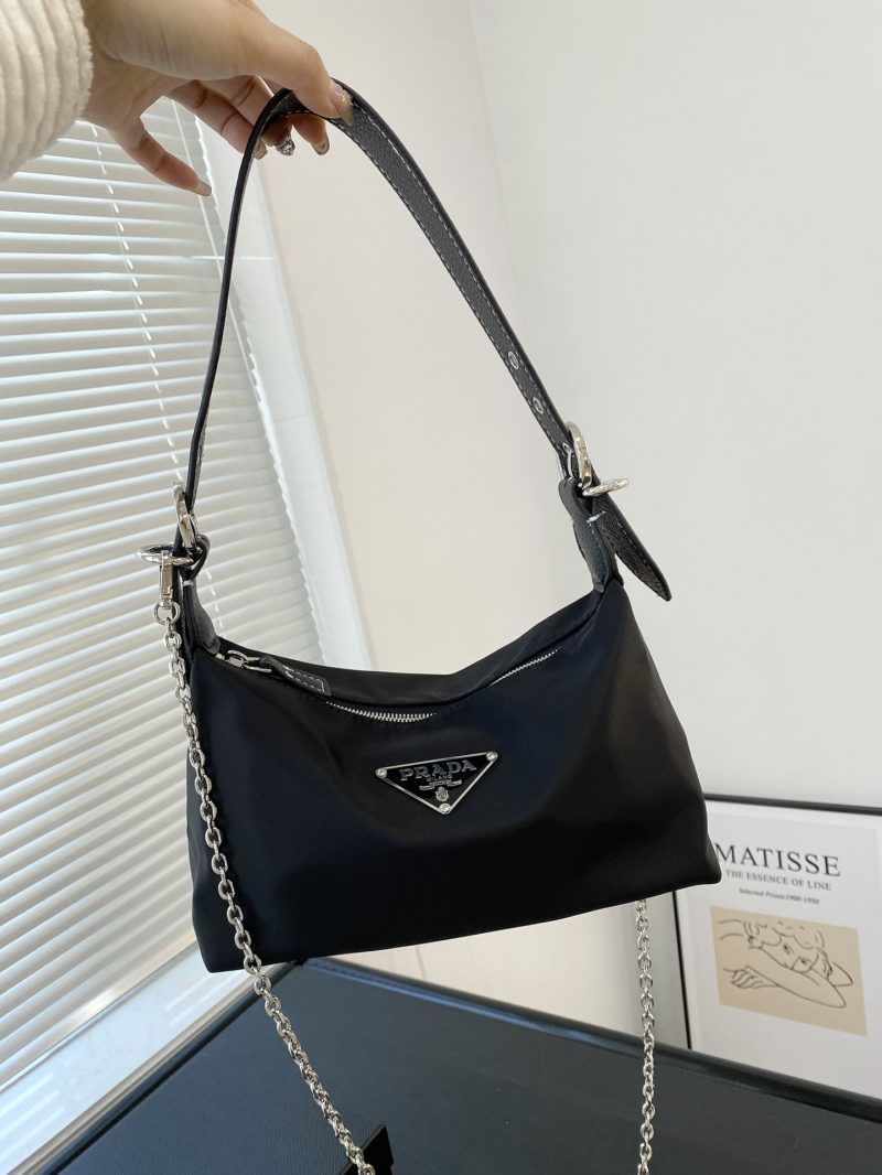 ReplicaDesignerBags 05YA18682