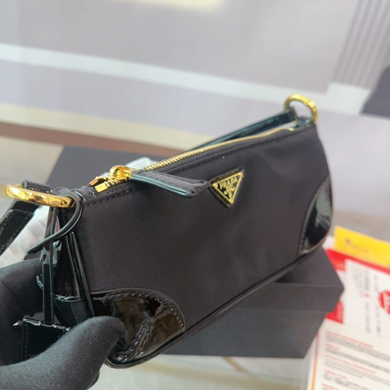 ReplicaDesignerBags 05YA18552