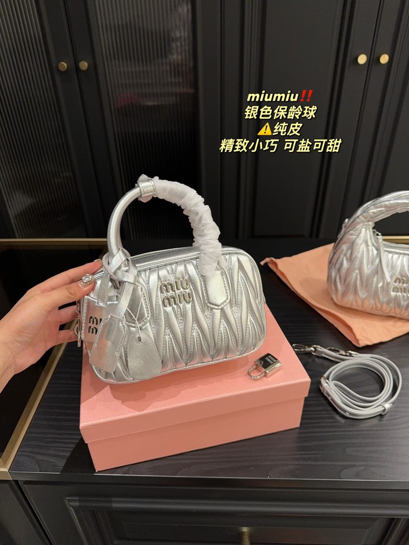 ReplicaDesignerBags 06YA16640