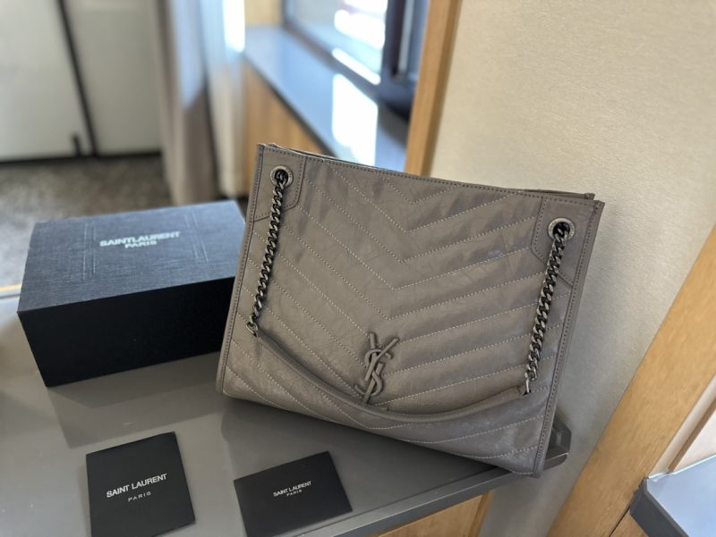 ReplicaDesignerBags 05YA640