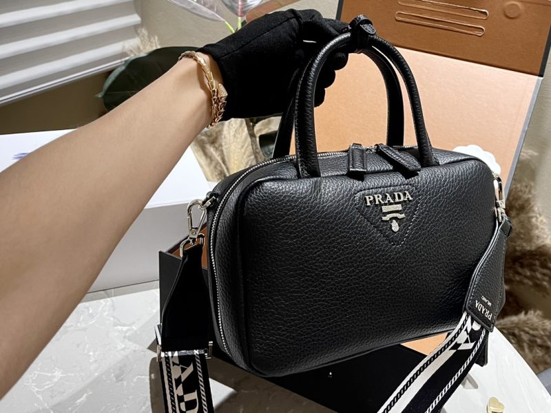 ReplicaDesignerBags 05YA17999