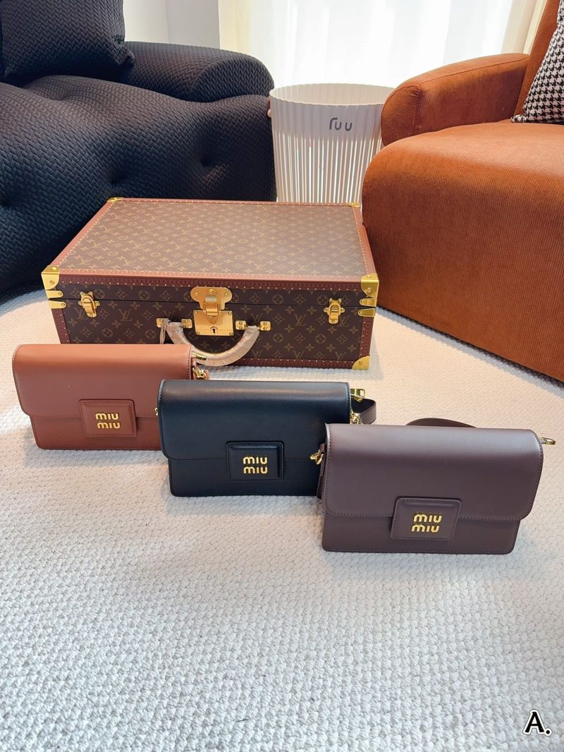 ReplicaDesignerBags 06YA15707