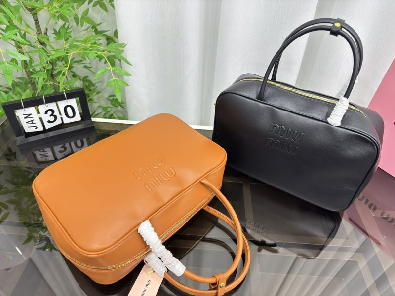 ReplicaDesignerBags 06YA16272