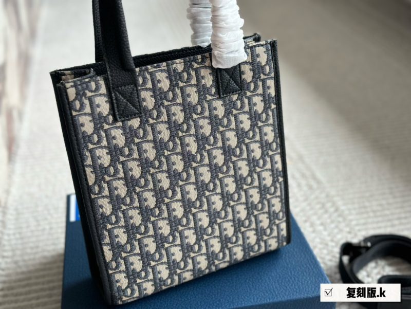 ReplicaDesignerBags 10YA2605