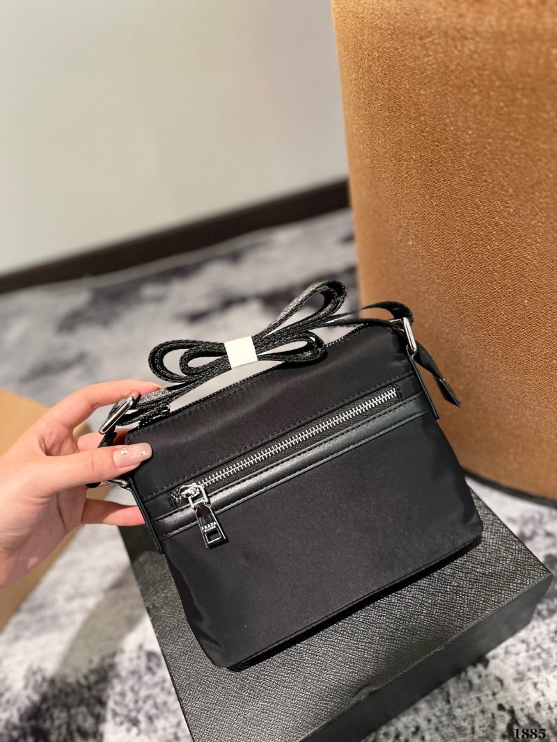 ReplicaDesignerBags 05YA18411