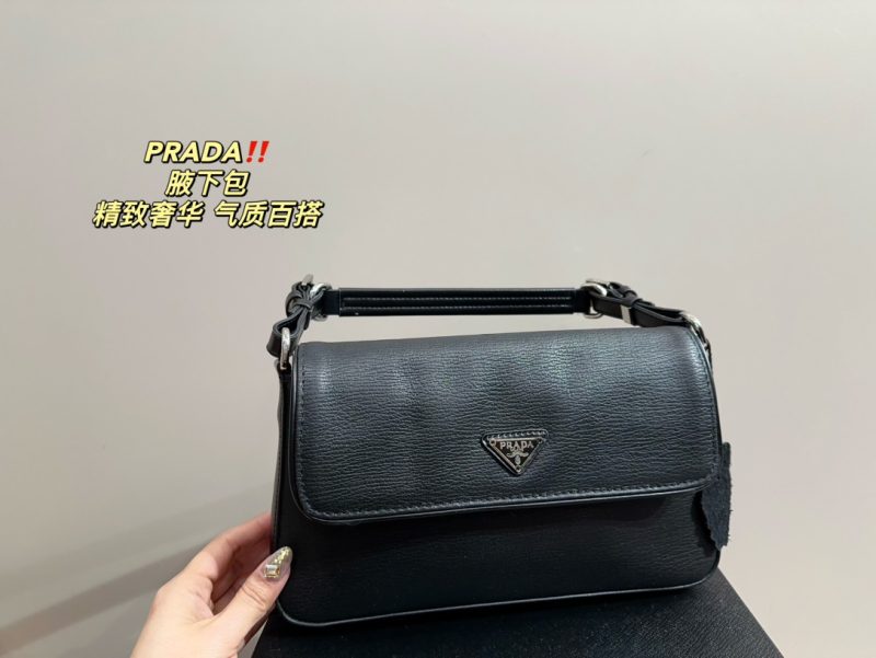 ReplicaDesignerBags 05YA18798