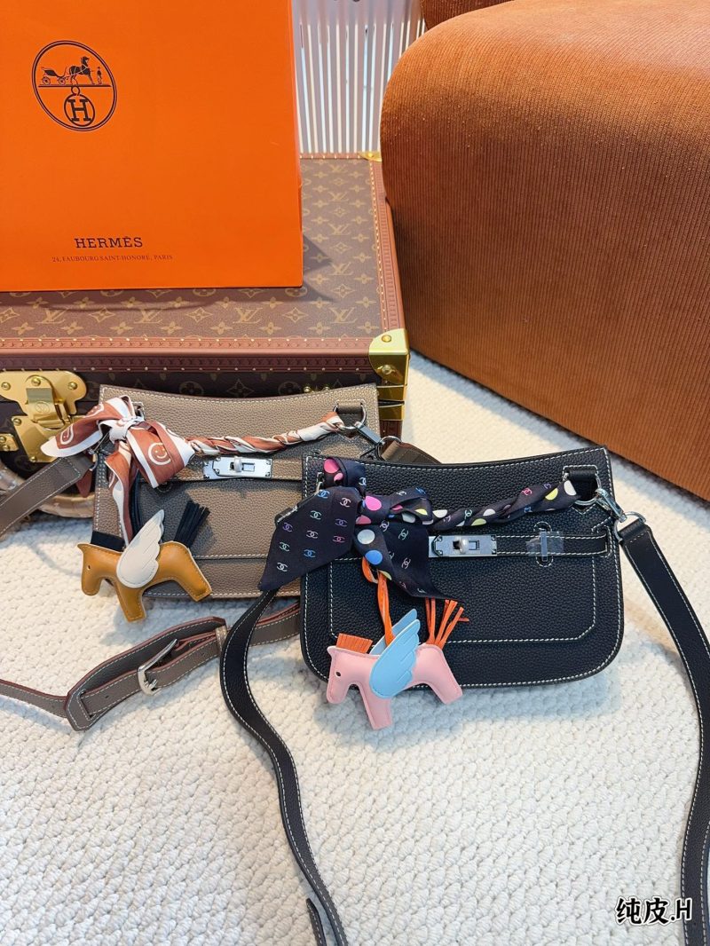 ReplicaDesignerBags 04YA1600