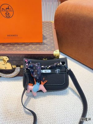 ReplicaDesignerBags 04YA1600