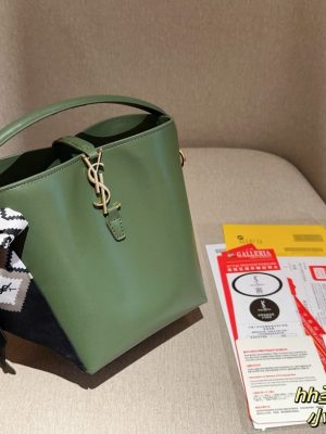 ReplicaDesignerBags 05YA808