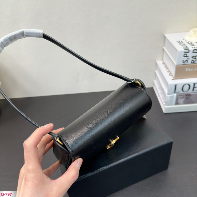 ReplicaDesignerBags 05YA207