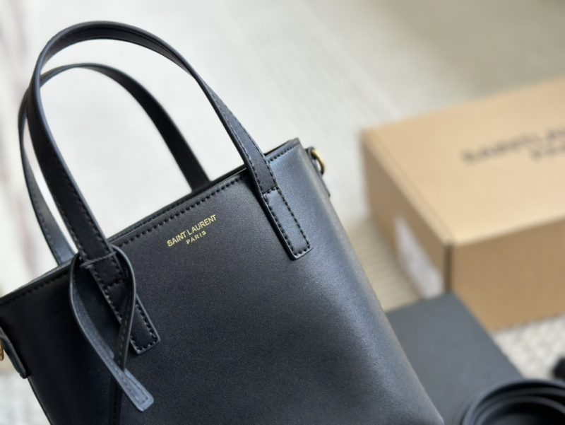 ReplicaDesignerBags 05YA812