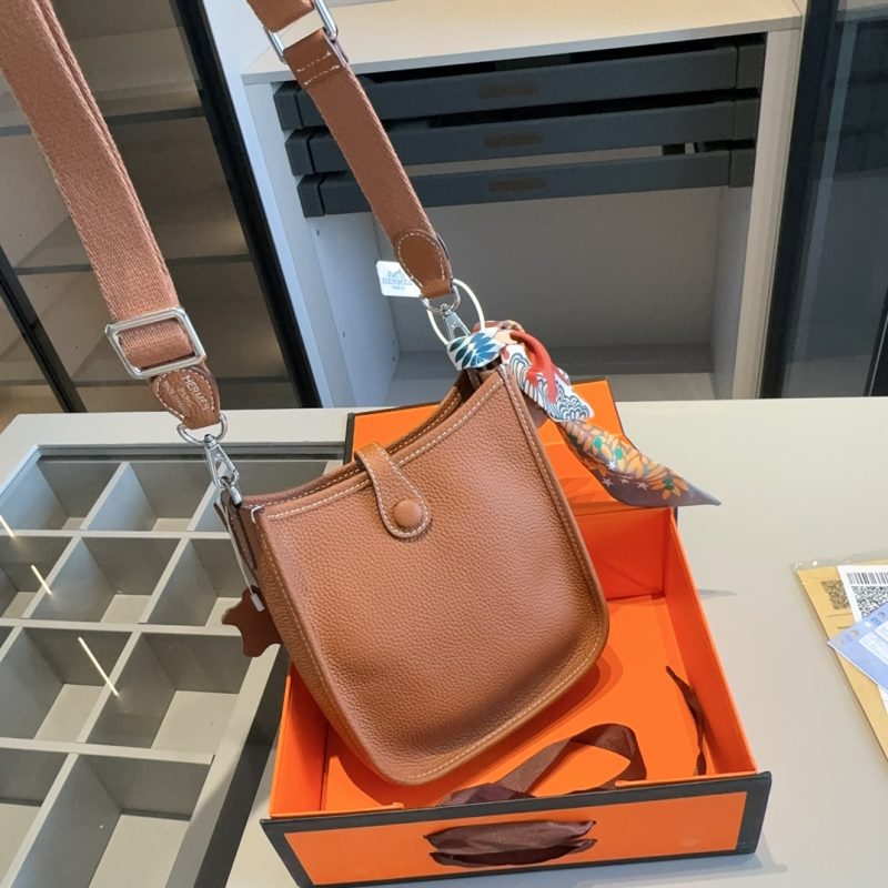 ReplicaDesignerBags 04YA673