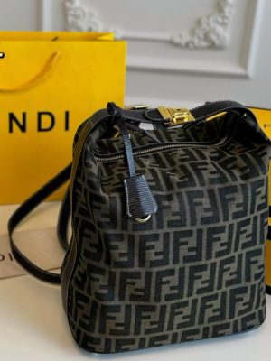 ReplicaDesignerBags 09YA7152