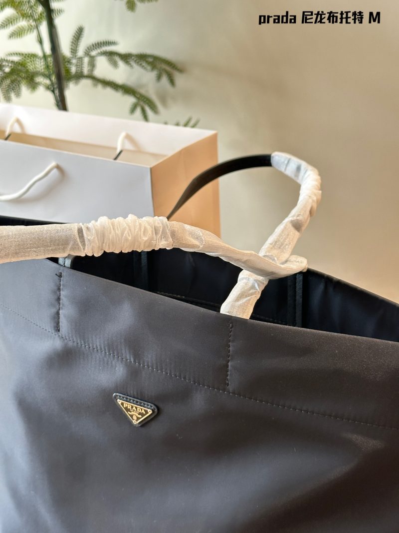 ReplicaDesignerBags 05YA18005