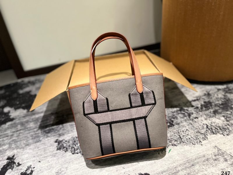 ReplicaDesignerBags 04YA149