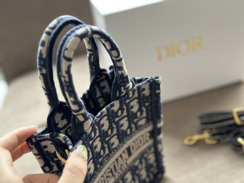 ReplicaDesignerBags 10YA2608