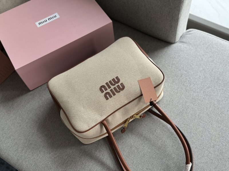 ReplicaDesignerBags 06YA16611
