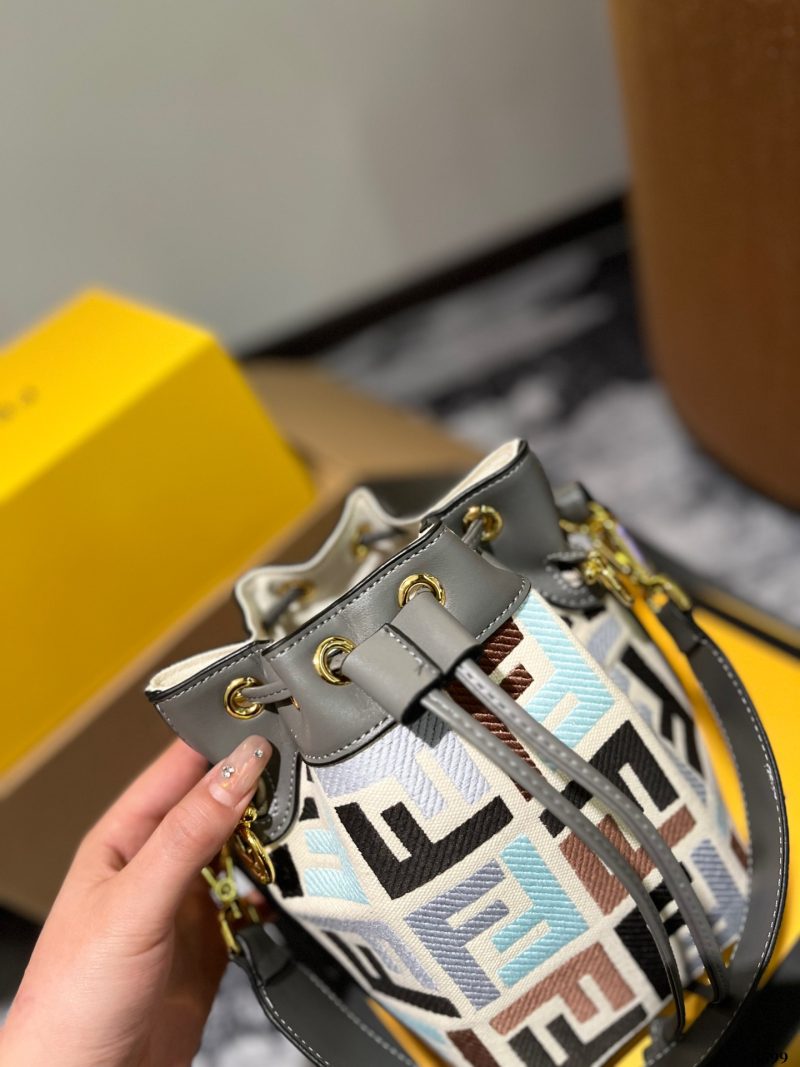 ReplicaDesignerBags 09YA7204