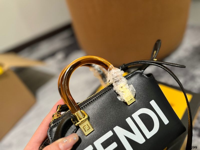 ReplicaDesignerBags 09YA5172