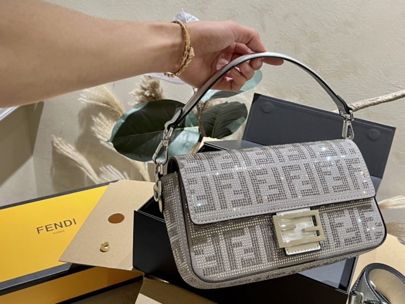 ReplicaDesignerBags 09YA5057