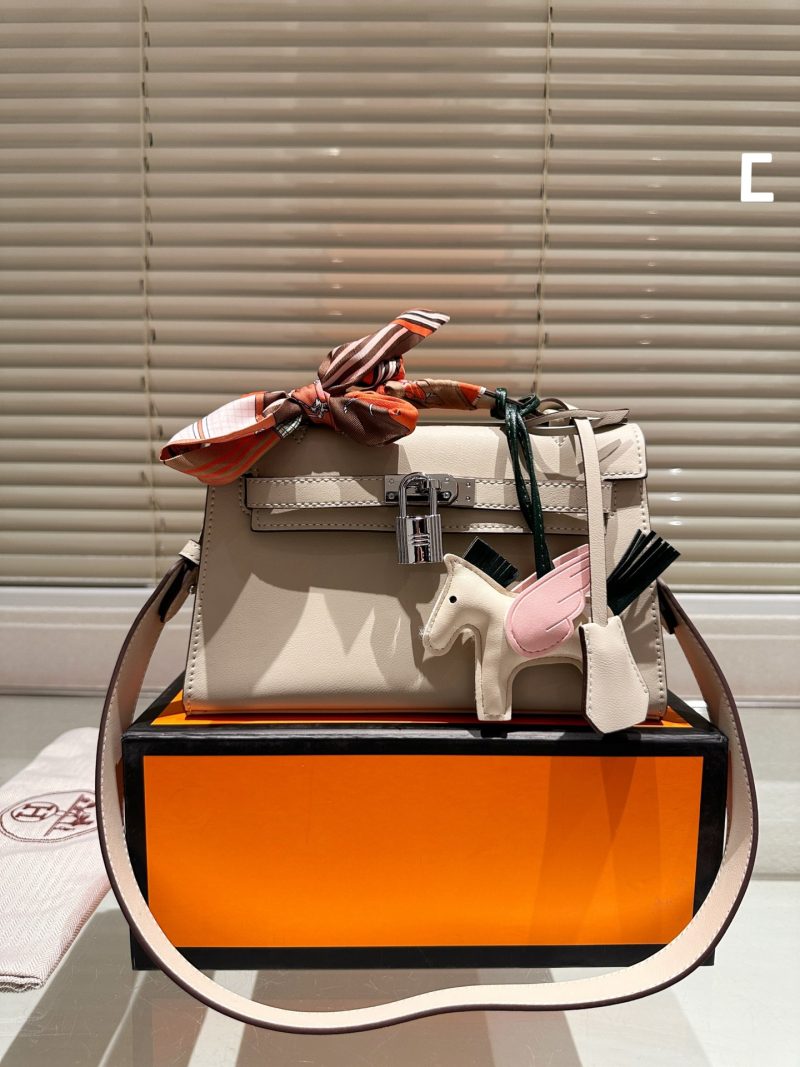 ReplicaDesignerBags 04YA563