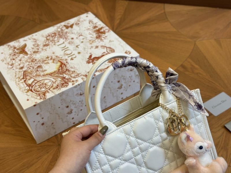 ReplicaDesignerBags 10YA625