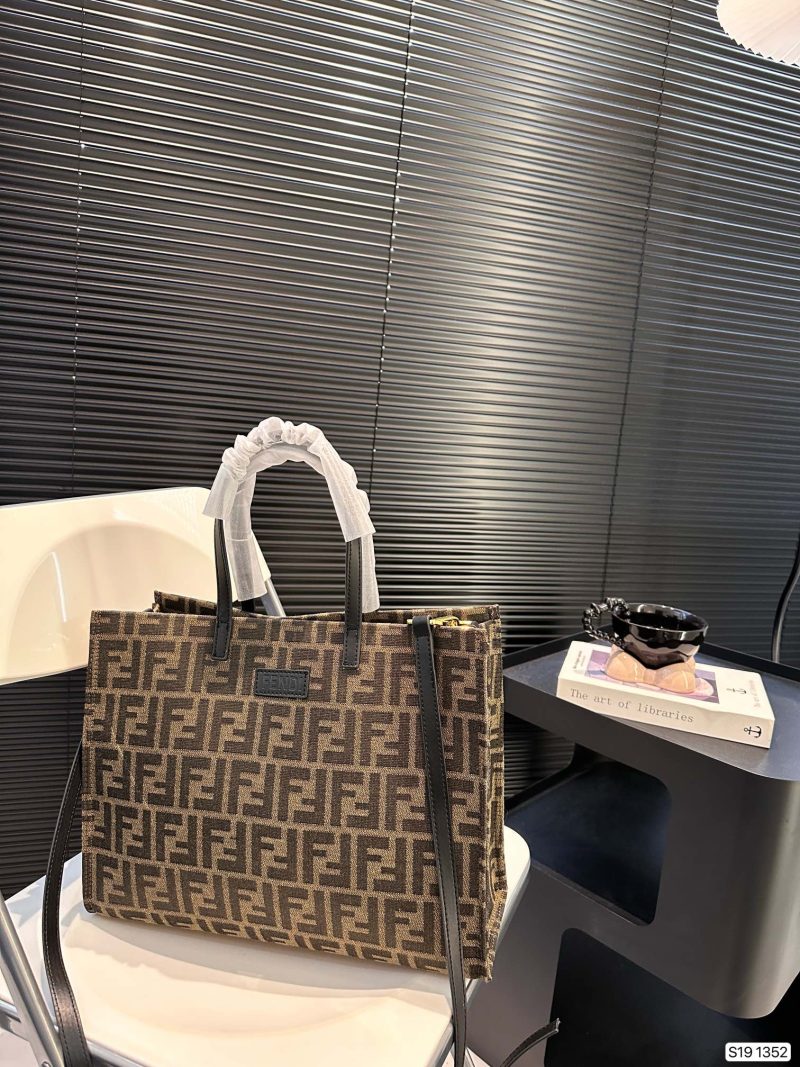 ReplicaDesignerBags 09YA7416
