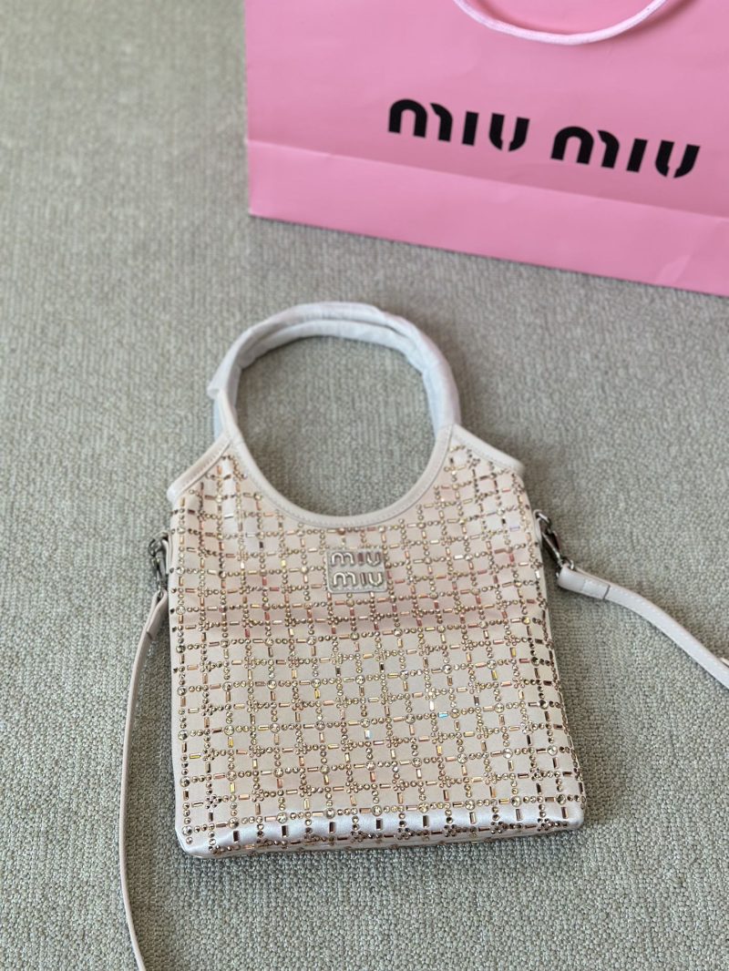 ReplicaDesignerBags 06YA15851