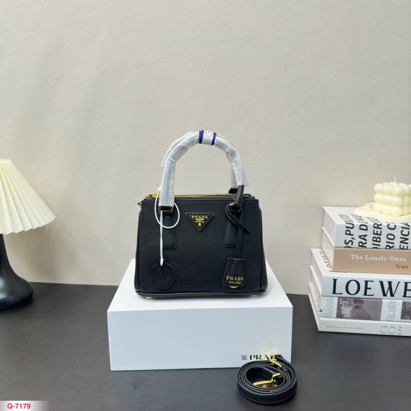 ReplicaDesignerBags 05YA16962