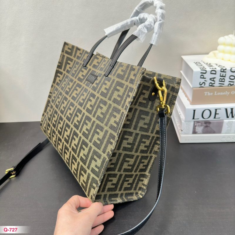ReplicaDesignerBags 09YA7811