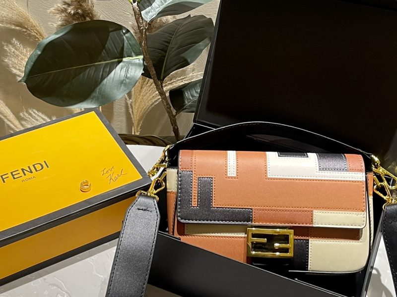 ReplicaDesignerBags 09YA5058
