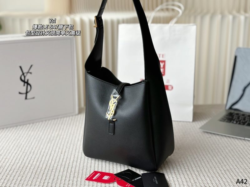 ReplicaDesignerBags 05YA707